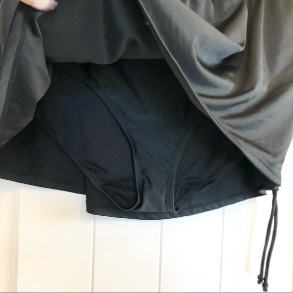 🌈 6/$60, Swim By Cacique, Black Swim Suit Skirt Bottom, Ruching, Size 20 - Picture 3 of 5